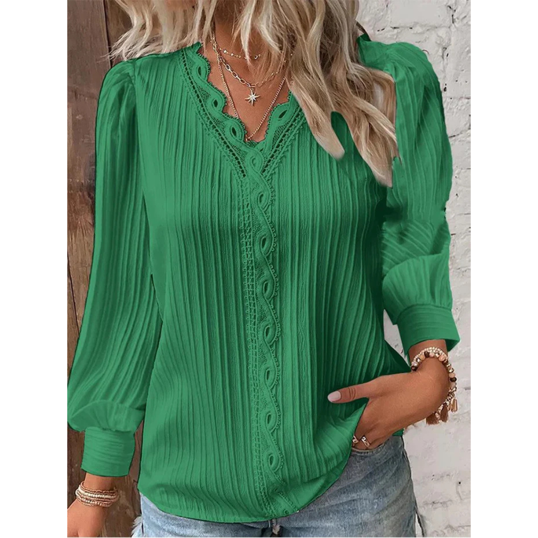 Yara | Elegante V-Nek Blouse